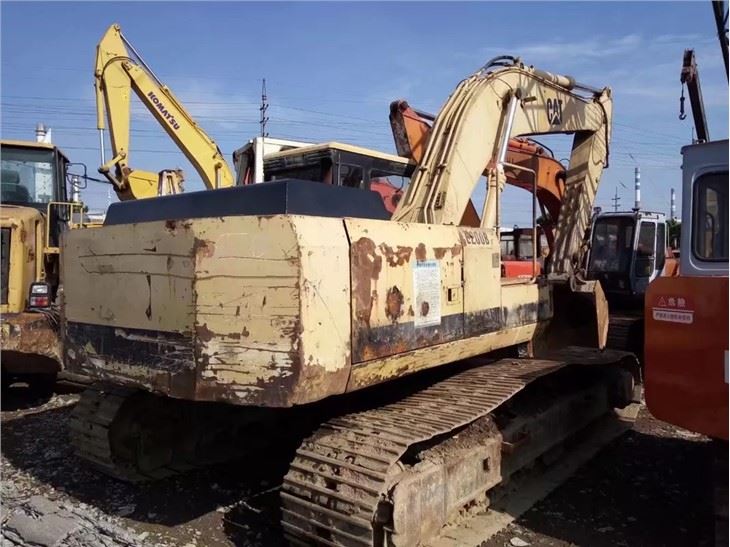 Gebrauchter Bagger Cat 200