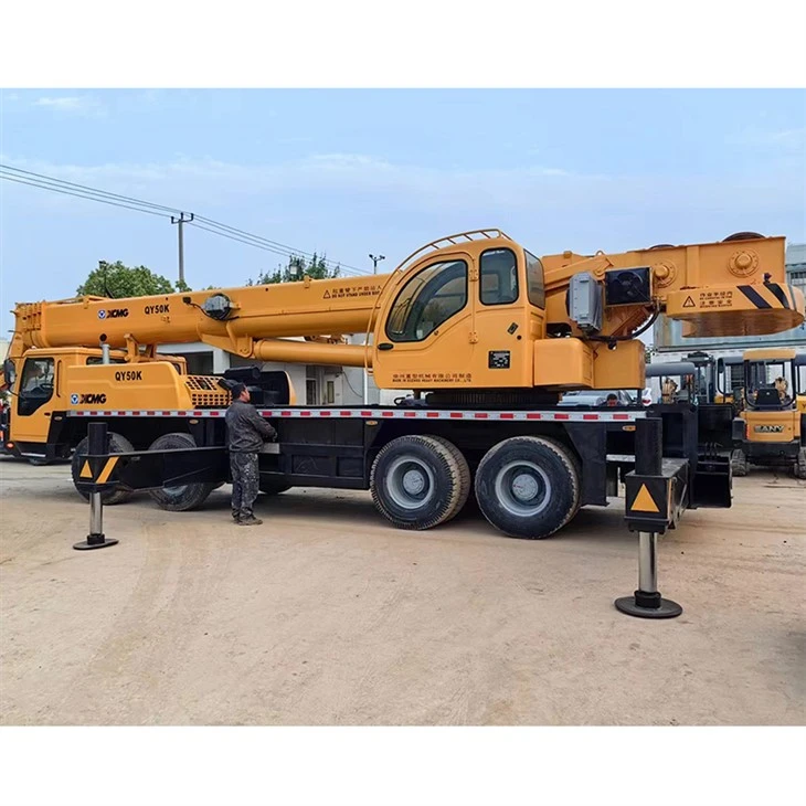 Technischer LKW-Kran
