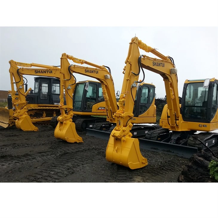 Multifunktionsbagger für Feuchtgebiete mit langem Arm